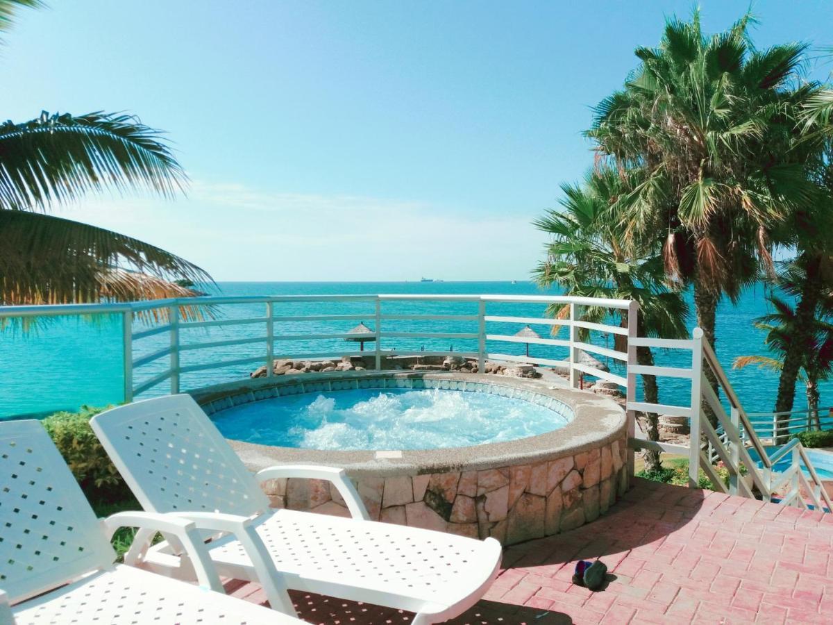 Acogedor Departamento Con Playa Privada * Salinas (Santa Elena)